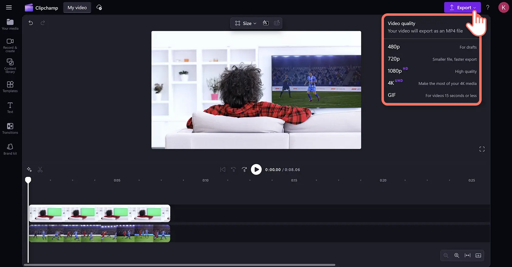 Clipchamp video düzenleyicide bir yeşil ekran videosunu dışarı aktaran bir kullanıcı.