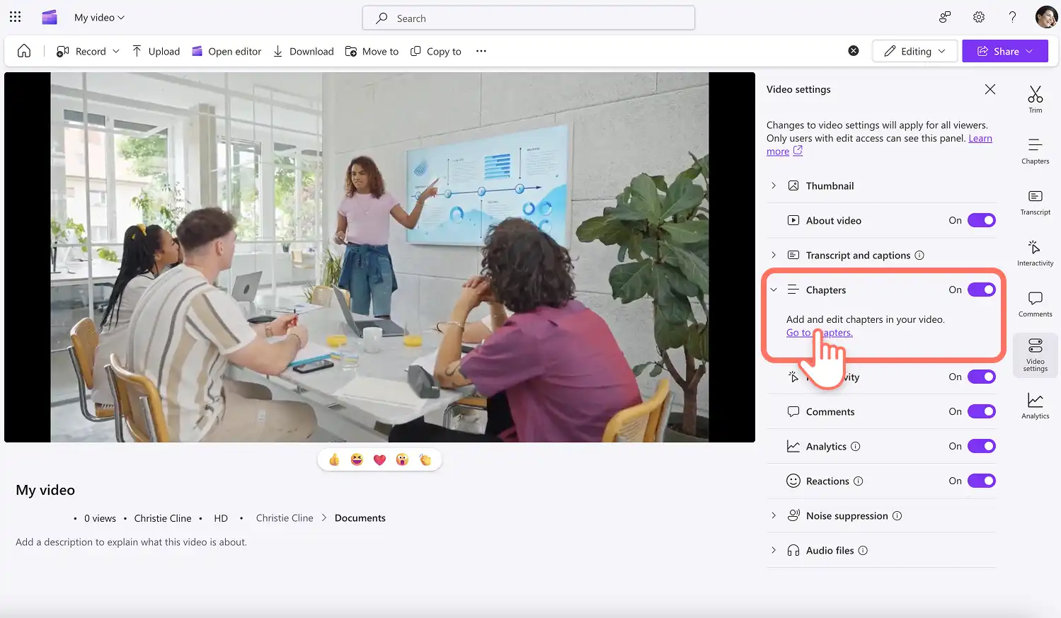 Clipchamp'te oluştur düğmesine tıklayan bir kullanıcı.